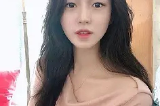 网红刘一手离婚被赞体面！一顿饭一个拥抱结束9年婚姻没撕没闹