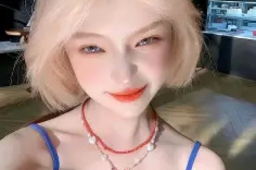 “黄总”邀约女子进包间后续：网友质疑是剧本女子发声否认官方介入更多详细曝光