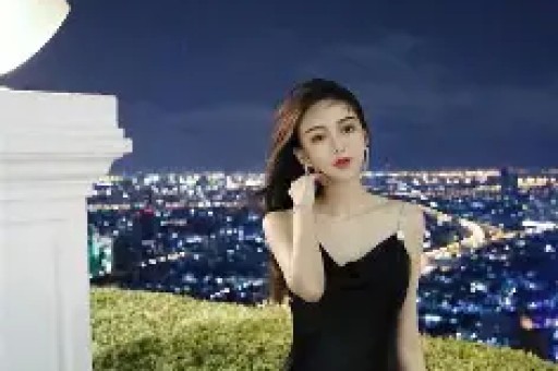 易易紫曝明星翻红后会耍大牌:红了之后就会耍大牌身边有很多 易易紫曝明星翻红后会耍大牌:红了之后就会耍大牌身边有很多